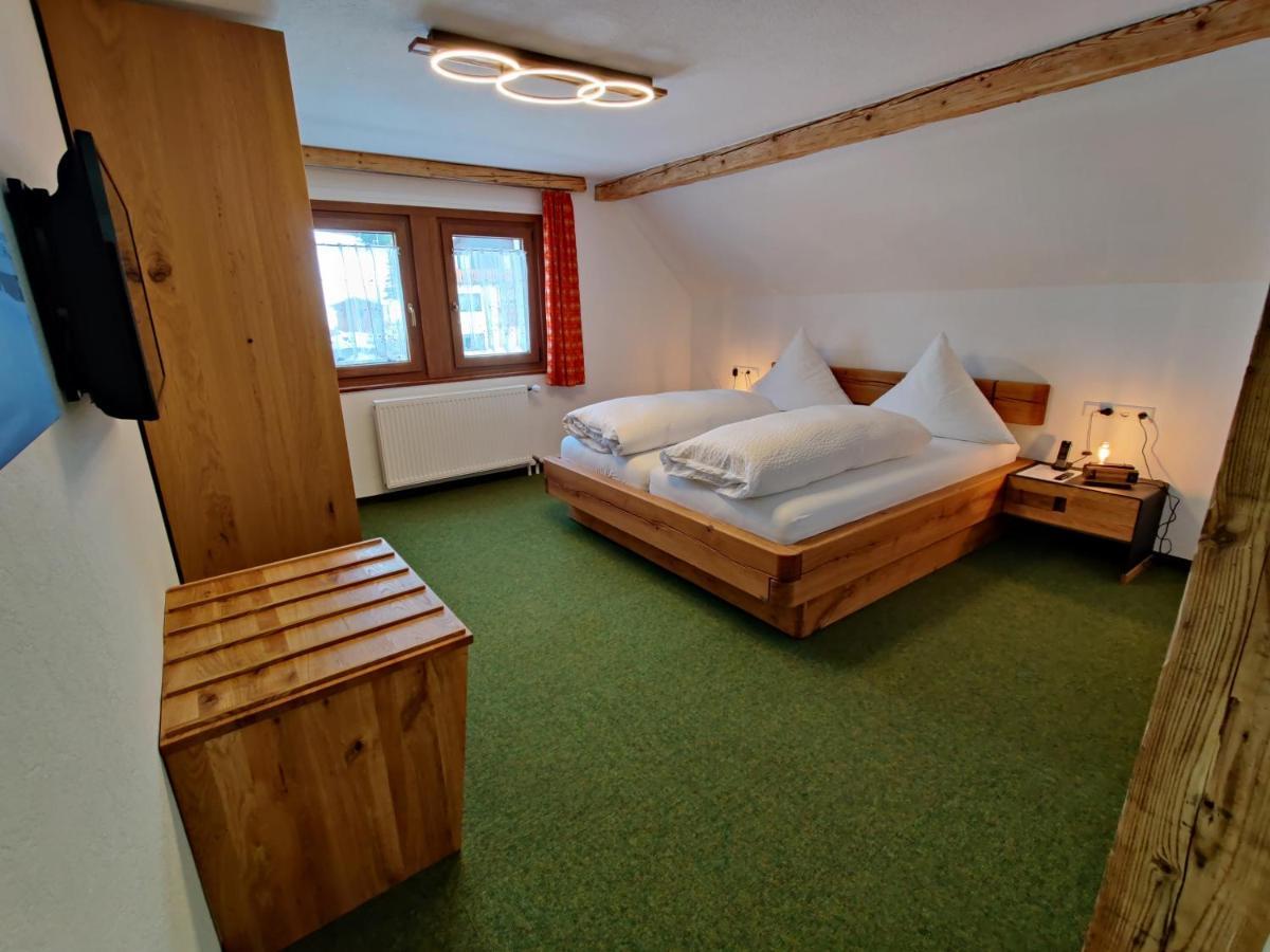 Cafe-Pension Feldbergblick Титизее-Нойштадт Экстерьер фото